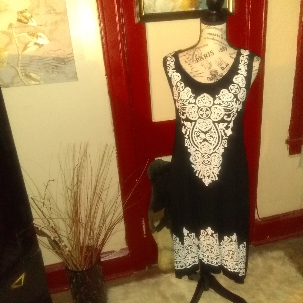 Exist Dress